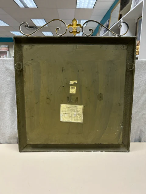 WHITE METAL PAINTED TILE - Image 2