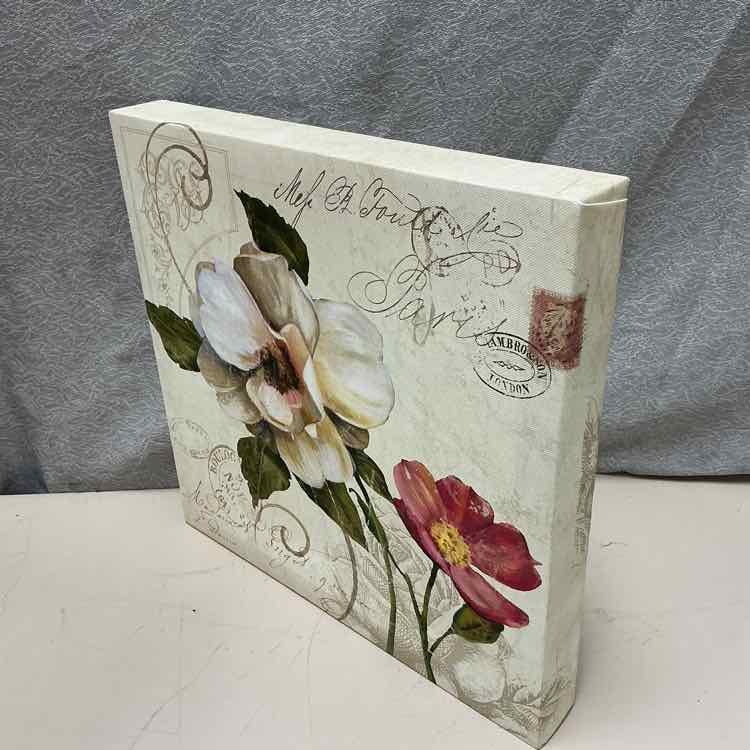 WHITE/PINK FLOWERS - Image 2