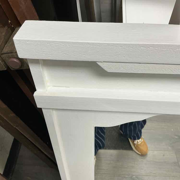 WHITE WOOD FRAMED MIRROR - Image 3